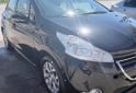 Autos - Peugeot 208 allure 1.6 2014 Nafta 135500Km - En Venta