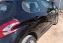 Autos - Peugeot 208 allure 1.6 2014 Nafta 135500Km - En Venta