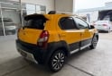 Autos - Toyota ETIOS CROSS 1.5 MT 2014 Nafta 74000Km - En Venta