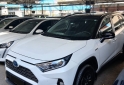 Camionetas - Toyota Rav4 4x4 limited Híbrida 2020 Electrico / Hibrido 70000Km - En Venta
