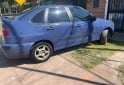 Autos - Seat Cordoba 2001 Diesel 200000Km - En Venta