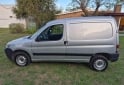Utilitarios - Peugeot Partner 2016 Diesel 173350Km - En Venta