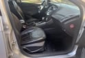 Autos - Ford FOCUS 5P 2.0 AT SE PLUs 2016 Nafta 123000Km - En Venta