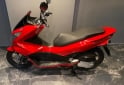Motos - Honda PCX 2018 Nafta 21200Km - En Venta