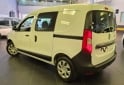 Utilitarios - Renault Kangoo Stepway 2026 Nafta 0Km - En Venta
