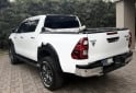 Camionetas - Toyota Hilux Pick-Up 2023 Diesel 76000Km - En Venta