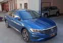 Autos - Volkswagen Vento Highline 2021 Nafta 84000Km - En Venta