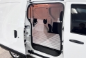 Utilitarios - Renault Kangoo confort furgon 2022 Nafta 65000Km - En Venta