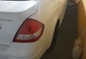 Autos - Nissan Tiida 2010 Nafta 250000Km - En Venta