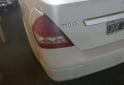 Autos - Nissan Tiida 2010 Nafta 250000Km - En Venta