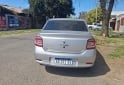 Autos - Renault Logan life 2024 GNC 36000Km - En Venta