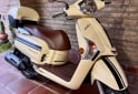 Motos - Kymco Like 2023 Nafta 8000Km - En Venta