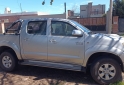 Camionetas - Toyota Hilux SRV 2006 Diesel 425000Km - En Venta