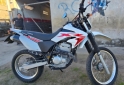 Motos - Honda Tornado 2023 Nafta 11200Km - En Venta