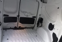 Utilitarios - Renault Kangoo 2023 GNC - En Venta