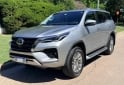 Autos - Toyota SW4 2023 Diesel 50000Km - En Venta