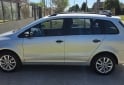 Autos - Volkswagen SURAN 2012 Nafta 151500Km - En Venta