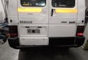Utilitarios - Renault Trafic 1998 Nafta 111111Km - En Venta