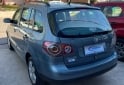 Autos - Volkswagen SURAN 2009 Nafta 125000Km - En Venta