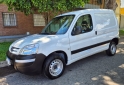 Utilitarios - Peugeot Partner hdi 1ra mano perm 2021 Diesel 122000Km - En Venta