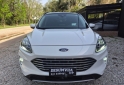 Camionetas - Ford KUGA TITANIUM 2022 Electrico / Hibrido 80000Km - En Venta
