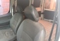 Utilitarios - Peugeot Parnet 2010 Diesel 220000Km - En Venta