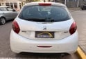 Autos - Peugeot 208 feline 2018 Nafta 120000Km - En Venta