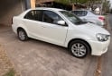 Autos - Toyota Etios yaris 2016 Nafta 111111Km - En Venta