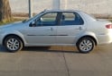 Autos - Fiat Siena 2011 GNC 220000Km - En Venta