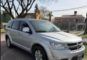 Camionetas - Dodge journey 2011 Nafta 135000Km - En Venta