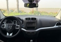 Camionetas - Dodge journey 2011 Nafta 135000Km - En Venta