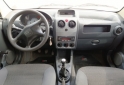 Utilitarios - Peugeot Partner kangoo Fiorino 2010 Nafta 270Km - En Venta
