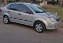 Autos - Ford Fiesta max segundo dueño 2009 Nafta 135000Km - En Venta