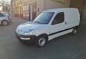 Utilitarios - Citroen Berlingo partner kangoo 2011 Diesel 270000Km - En Venta