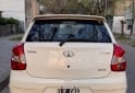 Autos - Toyota Etios 2015 GNC 173000Km - En Venta