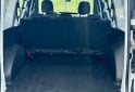 Utilitarios - Renault Kangoo 2023 Diesel 31000Km - En Venta
