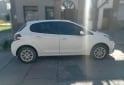 Autos - Peugeot 208 allure 2018 Nafta 119000Km - En Venta