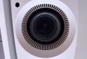 Electrónica - Proyector Sony VPL-VW360ES 4K HDR - Estado Impecable - En Venta