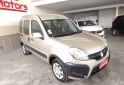 Utilitarios - Renault kangoo 2015 GNC 114400Km - En Venta