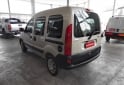 Utilitarios - Renault kangoo 2015 GNC 114400Km - En Venta