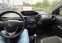 Autos - Toyota ETIOS XLS 2020 Nafta 23000Km - En Venta