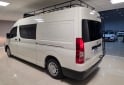 Utilitarios - Toyota HIACE 2022 Diesel 80000Km - En Venta
