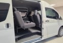 Utilitarios - Toyota HIACE 2022 Diesel 80000Km - En Venta