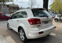 Camionetas - Dodge JOURNEY 2.7 R/T 2011 Nafta 140000Km - En Venta