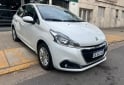 Autos - Peugeot 208 2018 GNC 116000Km - En Venta