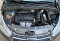 Autos - Peugeot 208 allure touchcreem 2015 Nafta 149500Km - En Venta