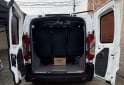 Utilitarios - Peugeot Expert 2016 Diesel 300000Km - En Venta