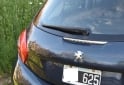 Autos - Peugeot 208 2015 Nafta 208000Km - En Venta