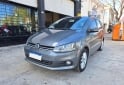 Autos - Volkswagen Suran Trendline 2016 Nafta 144700Km - En Venta