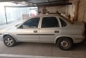Autos - Chevrolet Corsa 4 puertas 2001 GNC 180000Km - En Venta